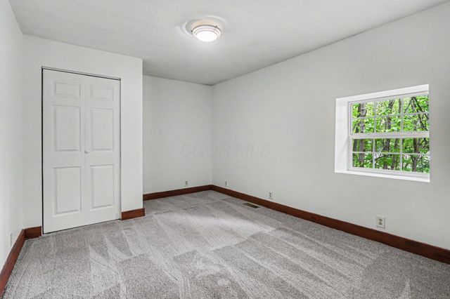 84 Royal Court, Howard, OH 43028