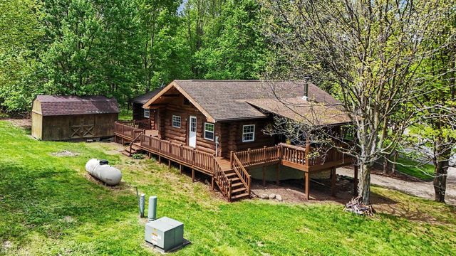 84 Royal Court, Howard, OH 43028