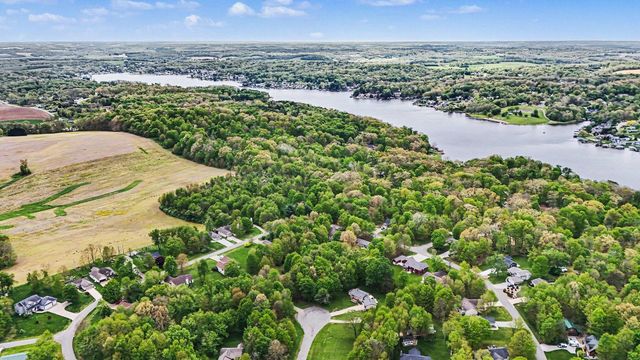 84 Royal Court, Howard, OH 43028