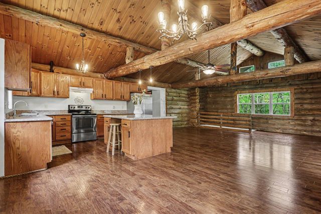 84 Royal Court, Howard, OH 43028