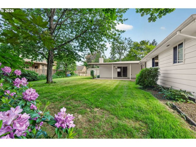 1685 Sw 87TH Ave, Portland, OR 97225