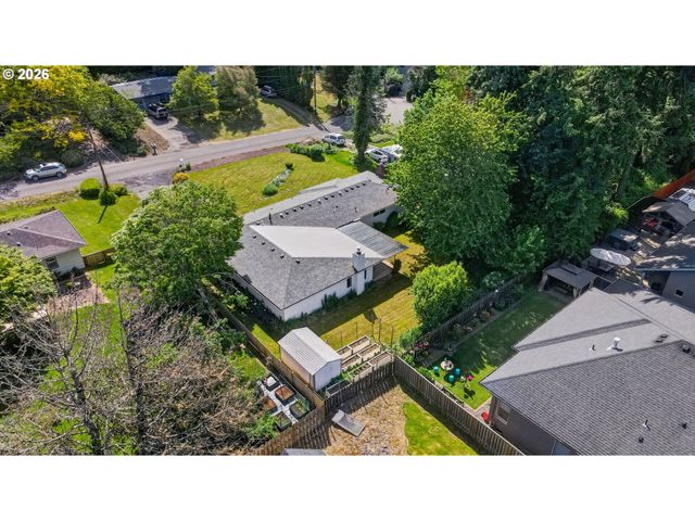 1685 Sw 87TH Ave, Portland, OR 97225