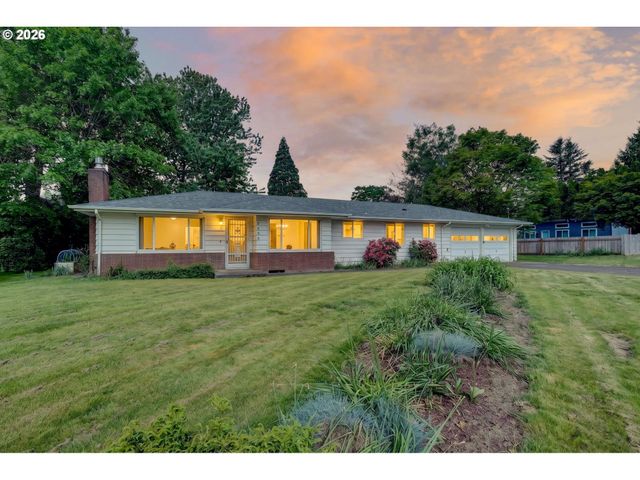 1685 Sw 87TH Ave, Portland, OR 97225