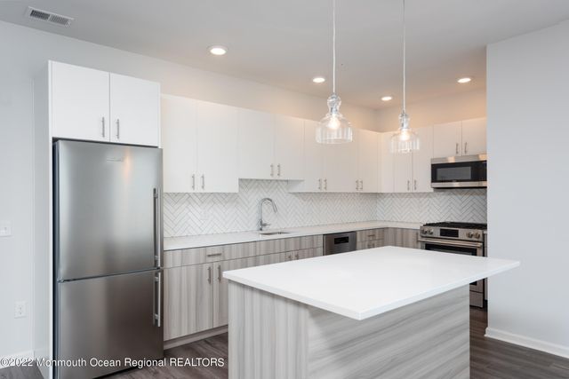 24 Mechanic Street 407, Red Bank, NJ 07701