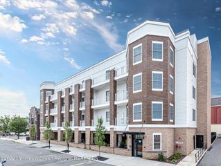 24 Mechanic Street 407, Red Bank, NJ 07701