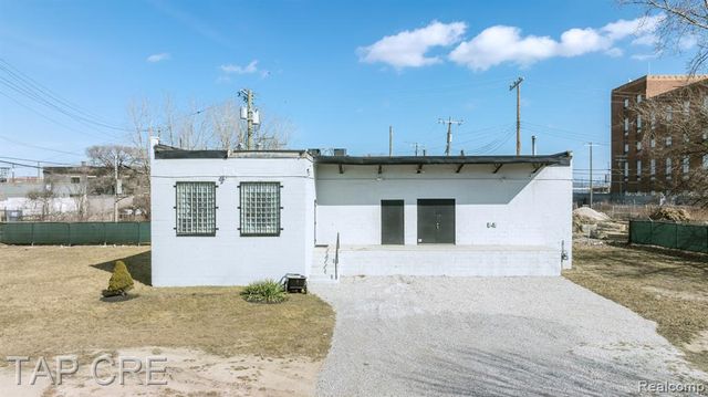 6474 Russell Street, Detroit, MI 48211