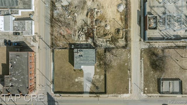 6474 Russell Street, Detroit, MI 48211