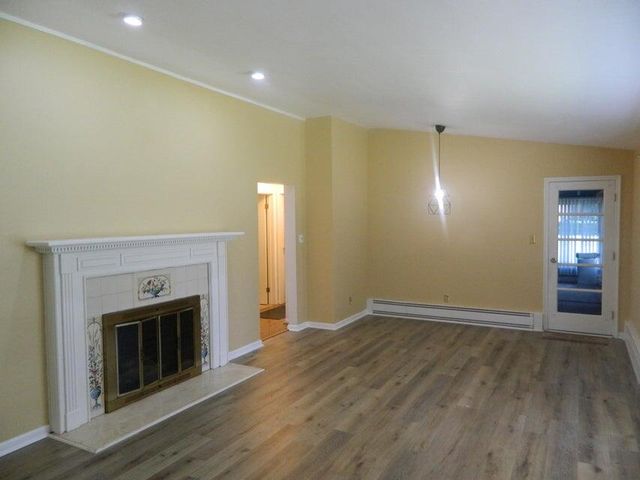 26150 Barbados Road, Farmington, MI 48335