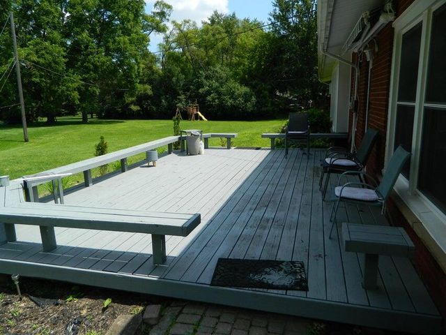 26150 Barbados Road, Farmington, MI 48335