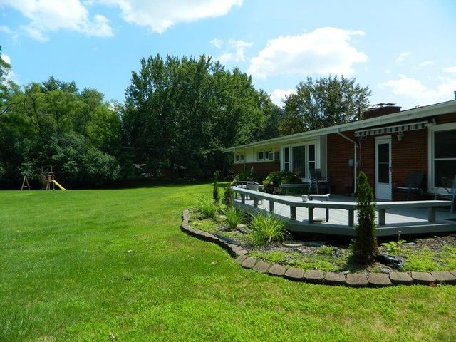 26150 Barbados Road, Farmington, MI 48335