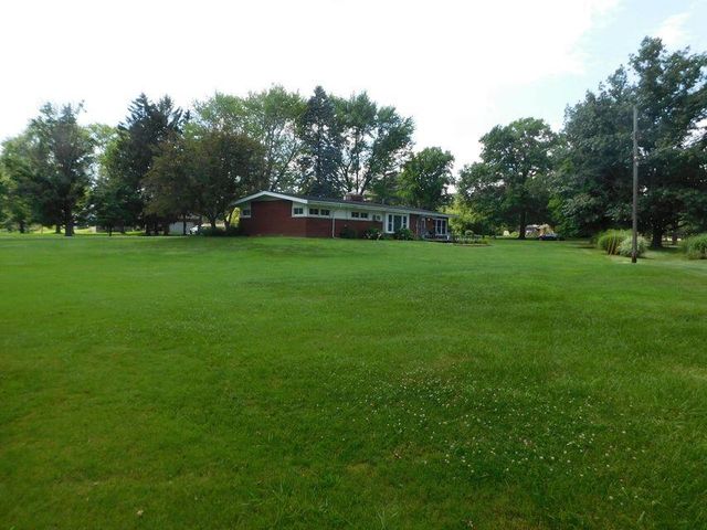 26150 Barbados Road, Farmington, MI 48335