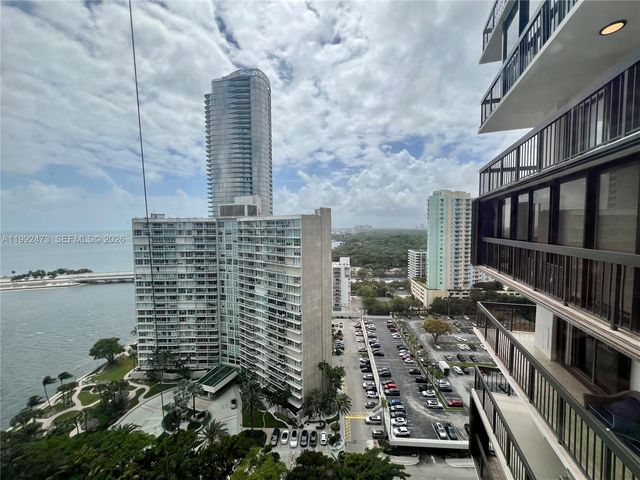 2333 Brickell Ave 2310, Miami, FL 33129