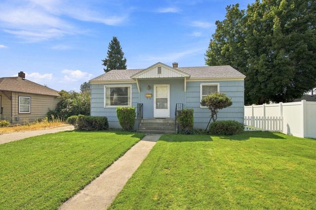 2710 E Hoffman Ave, Spokane, WA 99207