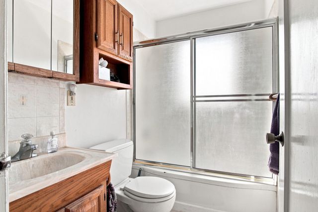 2710 E Hoffman Ave, Spokane, WA 99207