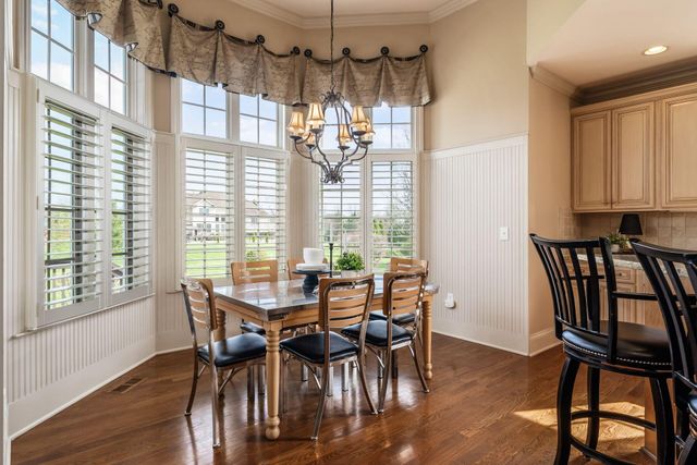 2444 Woodland Glen Drive, Powell, OH 43065