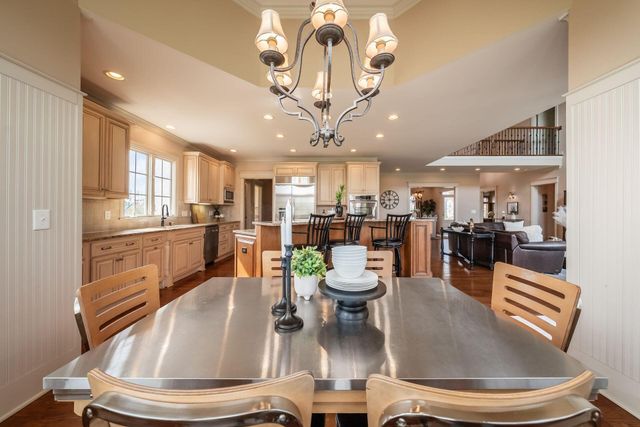 2444 Woodland Glen Drive, Powell, OH 43065