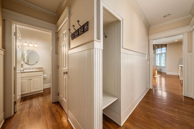 2444 Woodland Glen Drive, Powell, OH 43065