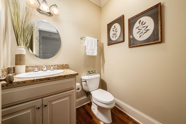 2444 Woodland Glen Drive, Powell, OH 43065