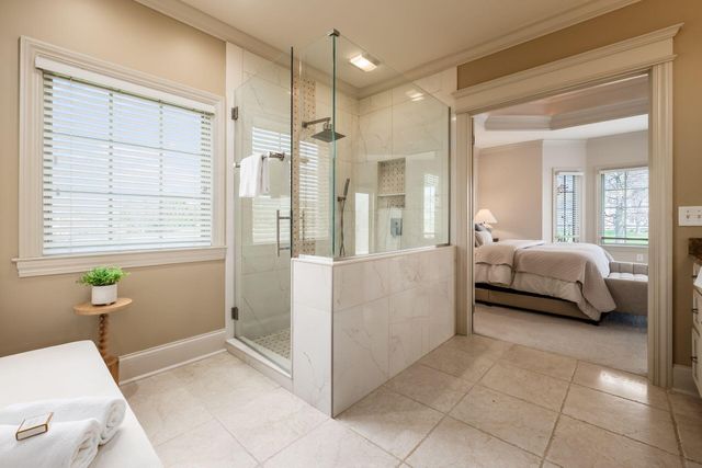 2444 Woodland Glen Drive, Powell, OH 43065