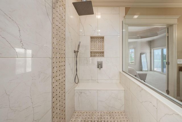 2444 Woodland Glen Drive, Powell, OH 43065