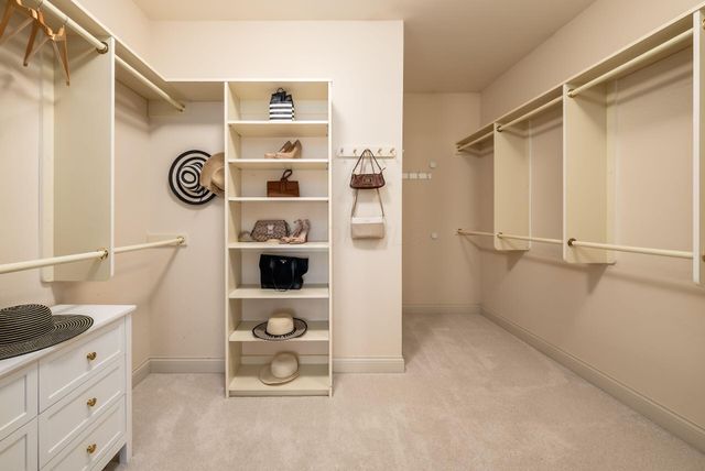 2444 Woodland Glen Drive, Powell, OH 43065