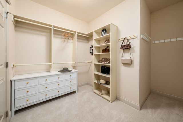 2444 Woodland Glen Drive, Powell, OH 43065