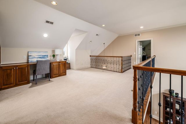 2444 Woodland Glen Drive, Powell, OH 43065