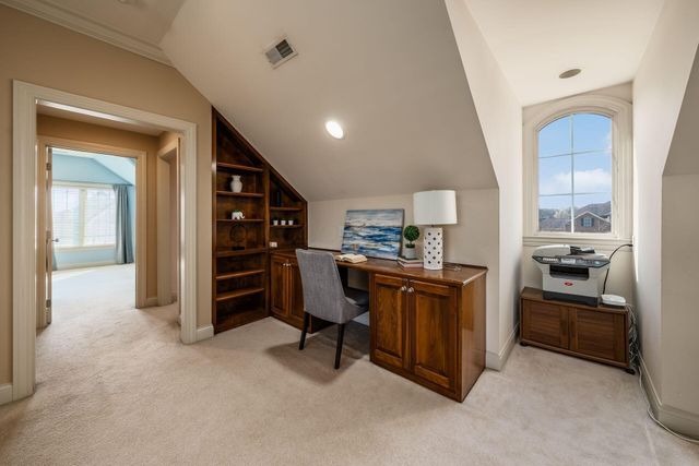 2444 Woodland Glen Drive, Powell, OH 43065