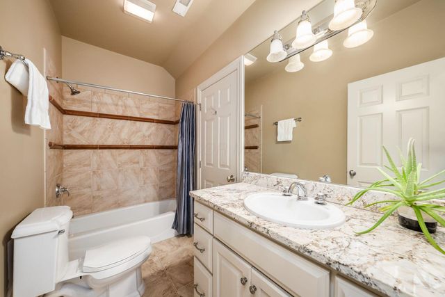 2444 Woodland Glen Drive, Powell, OH 43065