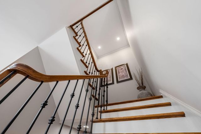 2444 Woodland Glen Drive, Powell, OH 43065