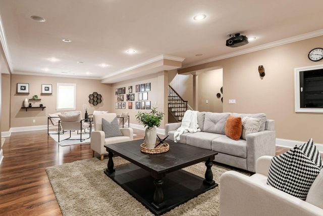 2444 Woodland Glen Drive, Powell, OH 43065