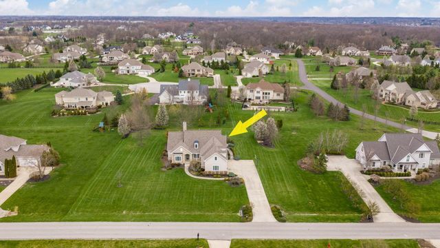 2444 Woodland Glen Drive, Powell, OH 43065