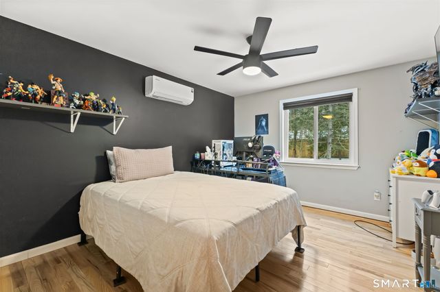 299 Redding Road, Redding, CT 06896