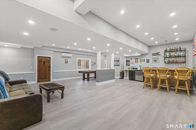 299 Redding Road, Redding, CT 06896