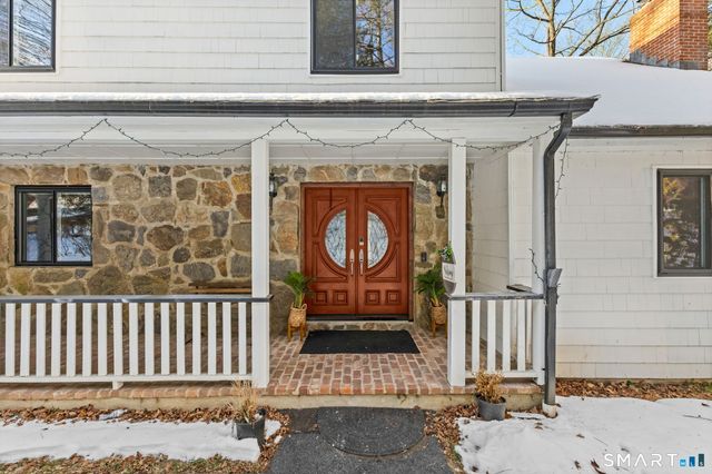 299 Redding Road, Redding, CT 06896