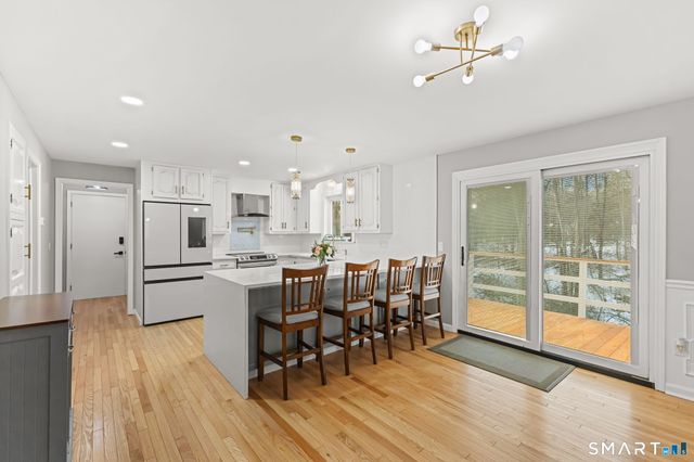 299 Redding Road, Redding, CT 06896