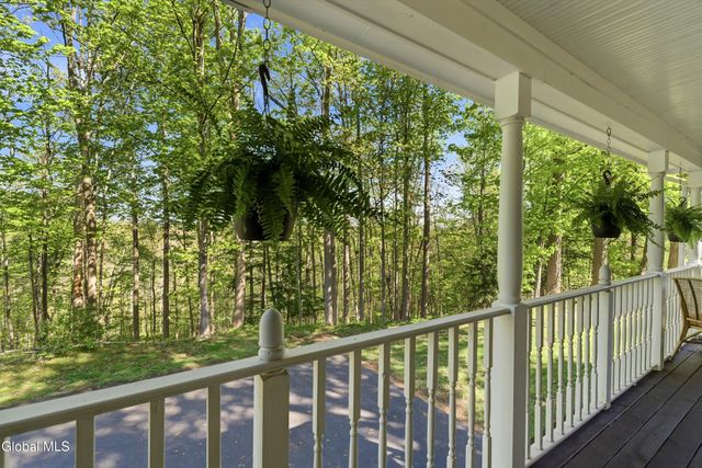 30 Sicada Street, Saratoga Springs, NY 12866