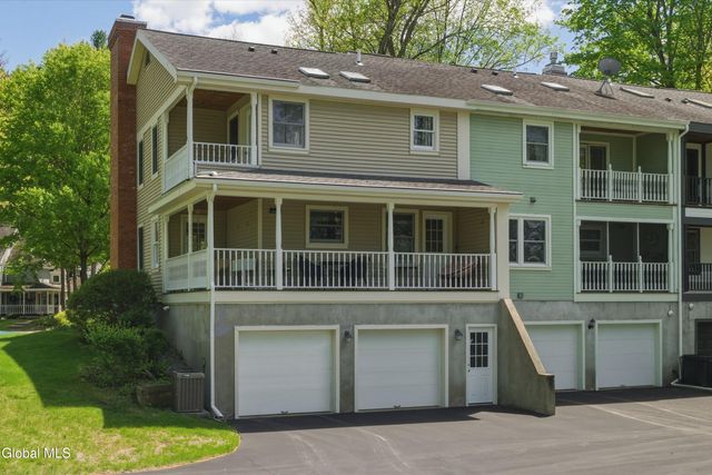 30 Sicada Street, Saratoga Springs, NY 12866