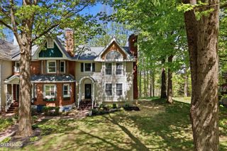 30 Sicada Street, Saratoga Springs, NY 12866