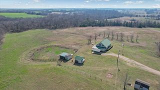 1352 County Road 3535, Honey Grove, TX 75446