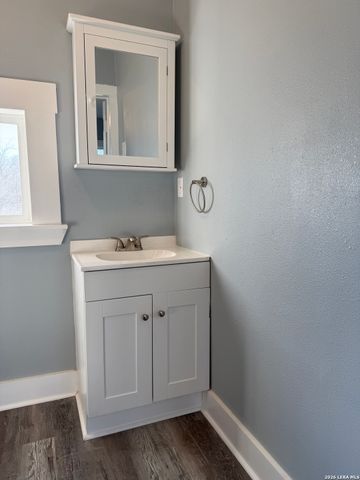 917 S 4th, Temple, TX 76504