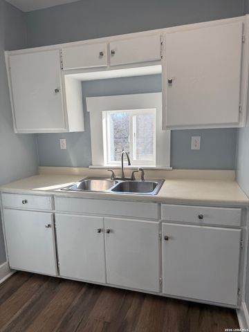 917 S 4th, Temple, TX 76504