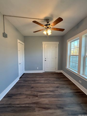 917 S 4th, Temple, TX 76504