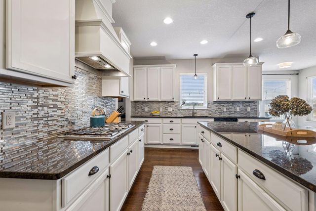 6920 Joliet Avenue S, Cottage Grove, MN 55016