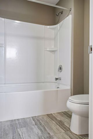 6920 Joliet Avenue S, Cottage Grove, MN 55016