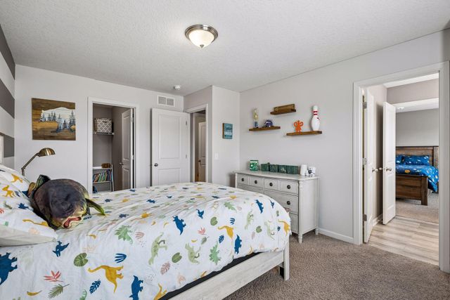 6920 Joliet Avenue S, Cottage Grove, MN 55016