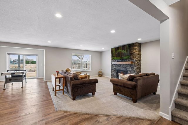 6920 Joliet Avenue S, Cottage Grove, MN 55016