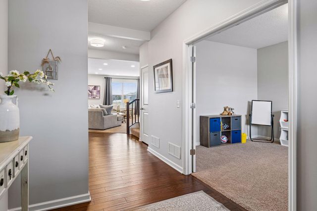 6920 Joliet Avenue S, Cottage Grove, MN 55016