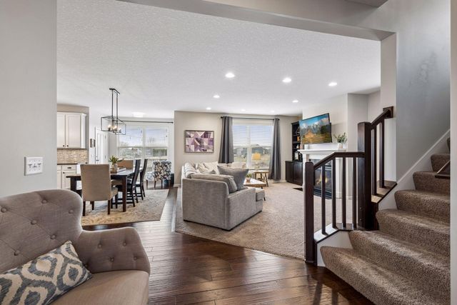 6920 Joliet Avenue S, Cottage Grove, MN 55016