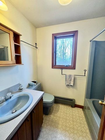 637 Wallace Hill Road, Franconia, NH 03580